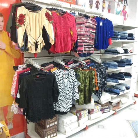 Wall Side Channel Display Rack Manufacturer, Supplier from Lucknow