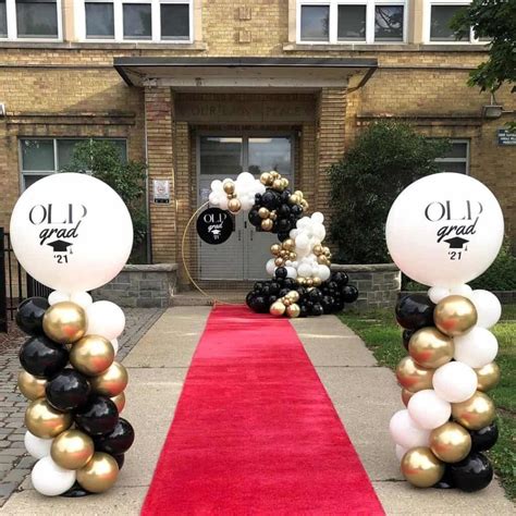 30 insanely cute graduation party themes you will want to recreate ...