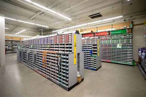 Center Hardware - San Francisco Bay Area's Best & Oldest Industrial ...