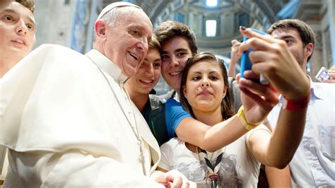 Papa Francisco exhorta a los jóvenes hablar siempre con Jesús - Radio ...