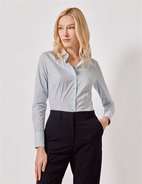 Women's Light Blue Cotton Stretch Fitted Shirt | Hawes and Curtis