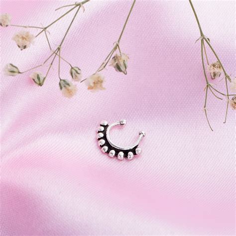 Minimal Hearts 925 Sterling Silver Nosepin - Valentine's Gift – Zavya