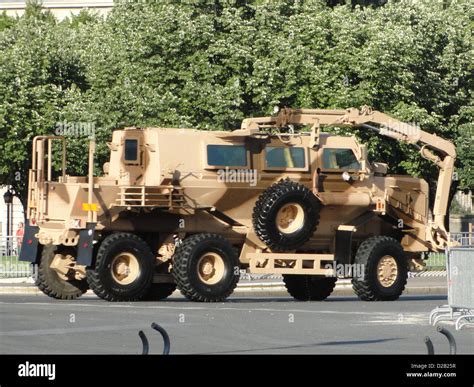 Buffalo MRAP ( Mine Resistant Ambush Protected Vehicle ) military ...