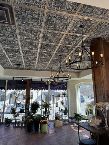 Flower Shop Ceiling Layout 的图像结果