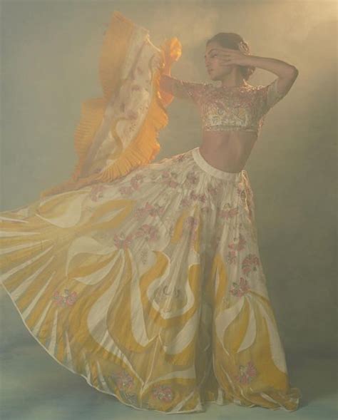 Samant Chauhan | Luxury Fashion, Ethnic Couture & Designer Lehengas ...