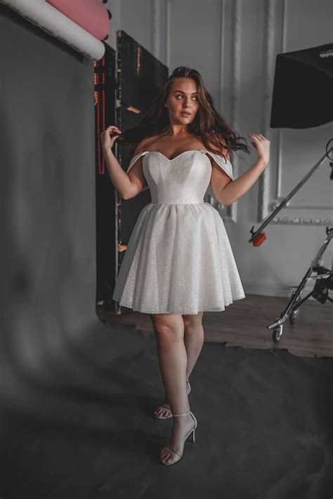 Plus size short wedding dresses – Artofit