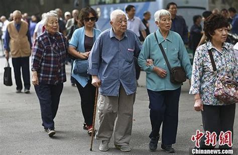 如何看待老年人退休再就业_凤凰网视频_凤凰网