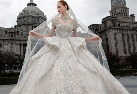 Pearl Wedding Dress: How to Achieve the Look – Rosymae