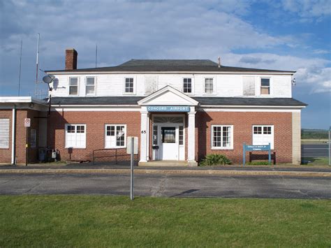 Airports in New Hampshire: Concord Municipal Airport KCON Concord, NH