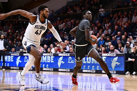 La Salle Explorers vs Saint Joseph's Hawks Prediction, 2/12/2025 ...