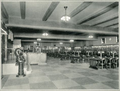 How a modern castle came to occupy the heart of Center City | Inga Saffron