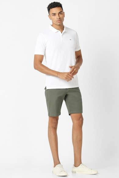 Buy Men Olive Solid Casual Shorts Online - 886451 | Peter England