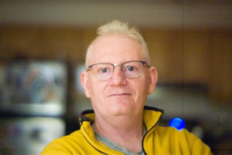 The 50mm lens is great, My M8 not so much.... Dead pixels? or dead sensor? Both? : r/Leica