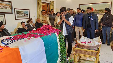 मनमोहन सिंह:अंतिम संस्कार के समय जब महिला ने Cm से पूछा- आप कौन? पूर्व ...