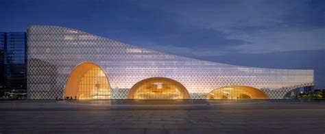 Arched Garden-Topped Cultural Centers : Hengqin Culture and Art Complex