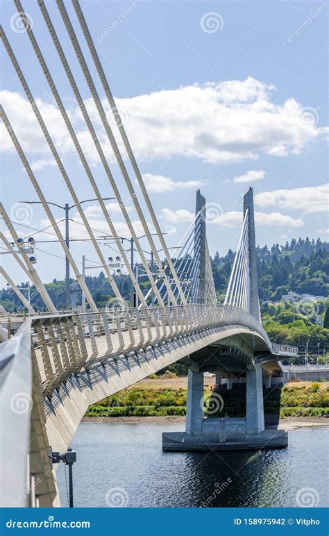 Tilikum Crossing Bridge Across Willamette River in Portland Stock Photo ...