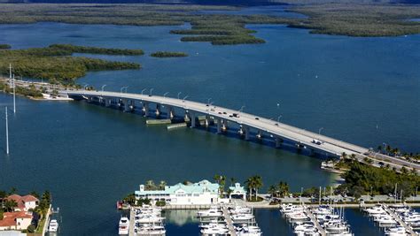 How high is the Jolley Bridge leading to Marco Island from Naples?