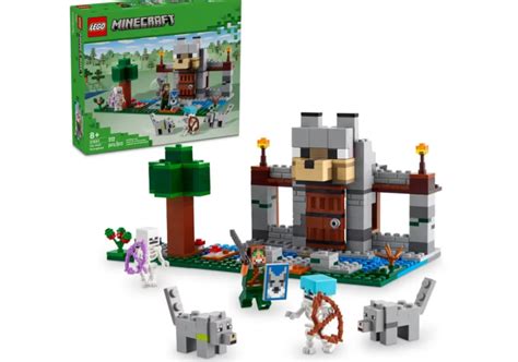 LEGO Minecraft Crafting Table Set: Celebrating Minecraft's 15th Anniversary