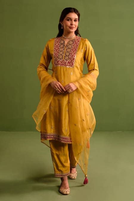 Kameez - Buy Designer Lehengas, Tunics and Kurtis Online