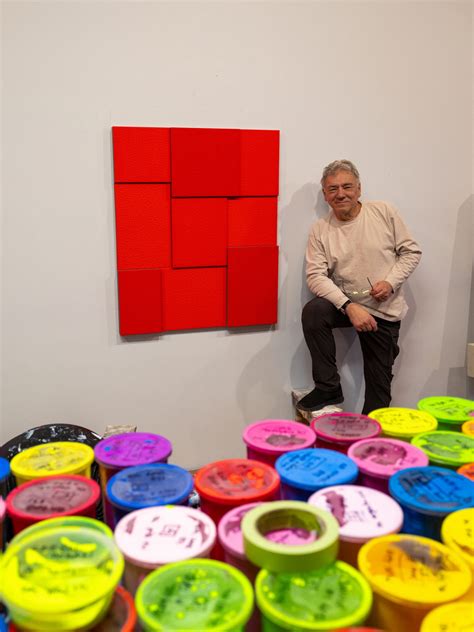 Spotlight: Artist Peter Halley Unveils an Innovative New Series of Digitally Printed Paintings - Artnet Paintings