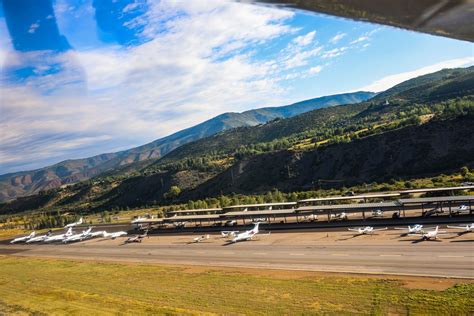 Aspen-Pitkin County Airport releases spring closure dates | AspenTimes.com
