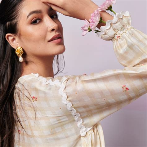 After Glow Rosette Shirt Top and Shorts Co-Ord set – Moh India