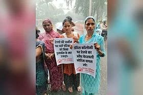 Residents of Punjabi Bagh protest outside Delhi CM’s house over ...