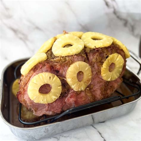 Delicious Ham with Pineapple Recipe – Easy and Tasty | Cooklikepro