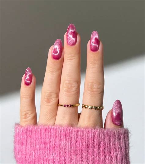 These 20 Short Valentine Nails Are Simple, Pretty, And Easy To Wear