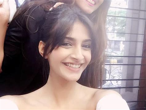 Female Celebrities From Bollywood And Hollywood Who Will Inspire You To ...