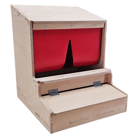 Roll Away Chicken Nesting Box | Fully Assembled & Easy Clean