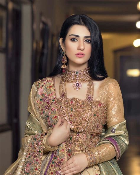 [100+] Pakistani Girl Pictures | Wallpapers.com