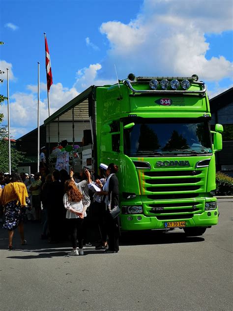 Lej en flyttebil med chauffør - Den perfekte løsning til din flytning