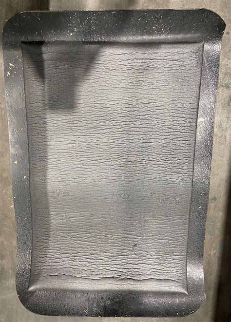 MEDALLION ANTI-FATIGUE COMMERCIAL KITCHEN FLOOR MAT | Vision Equipment