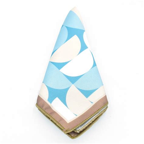 Shades Of Sky Pocket Square – OnetabyDSG