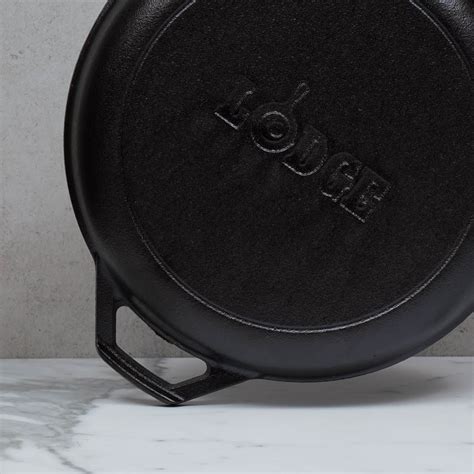 Lodge Cast Iron Combo Cooker Set With Helper Handle - 3 L | VIVE ...
