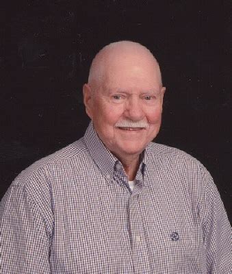 Dubuque, IA Obituaries | Hoffmann Funeral Home