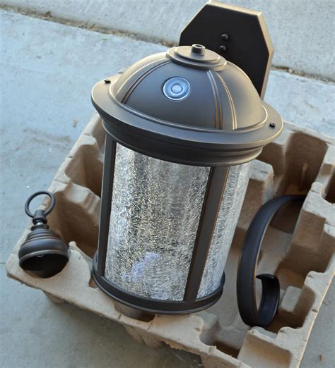 How To Install A New Exterior Light Fixture | Homeminimalisite.com