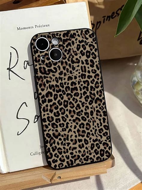 Leopard Print Phone Case | Savana | Bestsellers