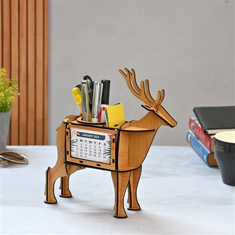 GKD Deer Showpiece & Desk Organizer With Desk Calendar 2024 And Table ...