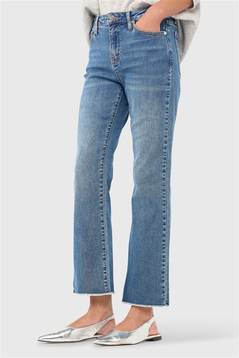 Blauwe Mom Jeans Kick Flared Cooper 117 | Shop JANICE denim