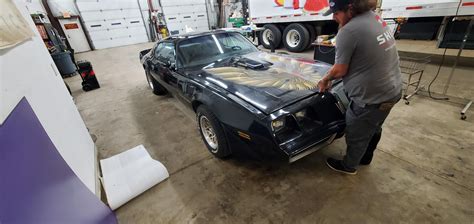 The Bandit rolled in for some new pinstripes today. 13k original miles ...