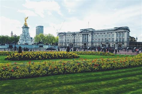 Westminster Small-Group Tour with Buckingham Palace Admission 2024 ...