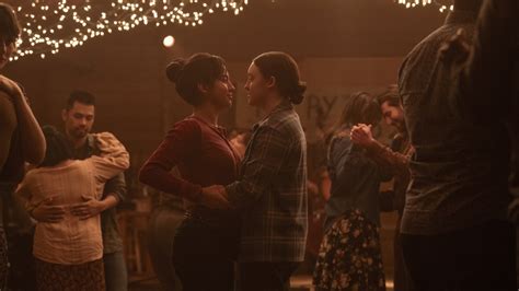 'The Last of Us' Season 2 perfectly recreates Ellie and Dina's dance ...