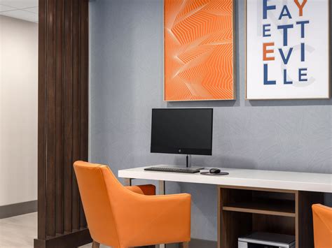Holiday Inn Express Fayetteville – Fort Bragg by IHG