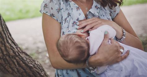 Breastfeeding Without Cover In Public at Norma Cuellar blog
