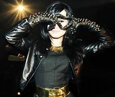 levis illuminati salmon levi demi lovato ve illuminati olma ihtimali levis illuminati salmon levi demi lovato ve illuminati olma ihtimali