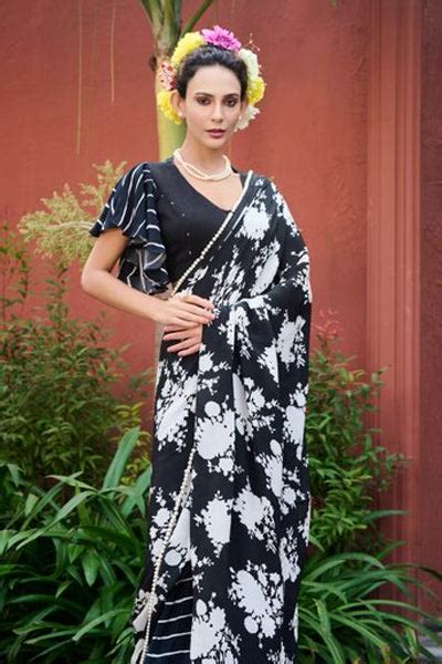 SAREES – Aparnaa Sarees