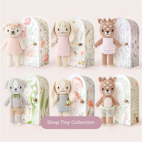 cuddle + kind dolls | 1 hand-knit doll = 10 meals – cuddle+kind EU