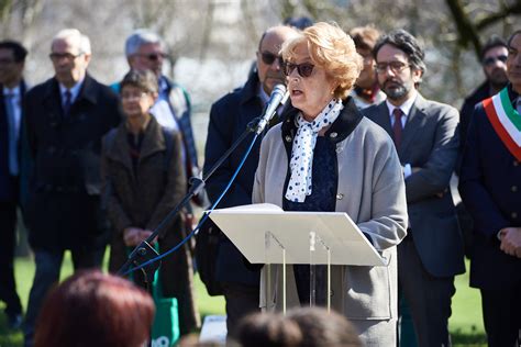 Una luce che non si spegne   l'addio a Ulia da parte di  